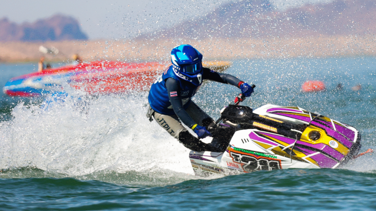 Jet Ski Rental Abu Dhabi - Seven Star