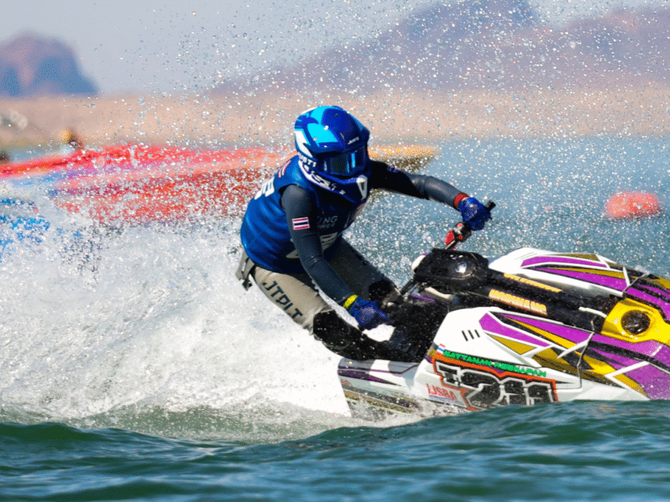 Jet island adventure - Seven Star jet ski rental